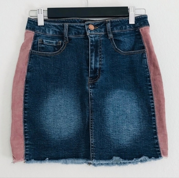 Black Label Denim Pink Corduroy Distressed Raw Hem Jean Mini Skirt - Picture 1 of 7